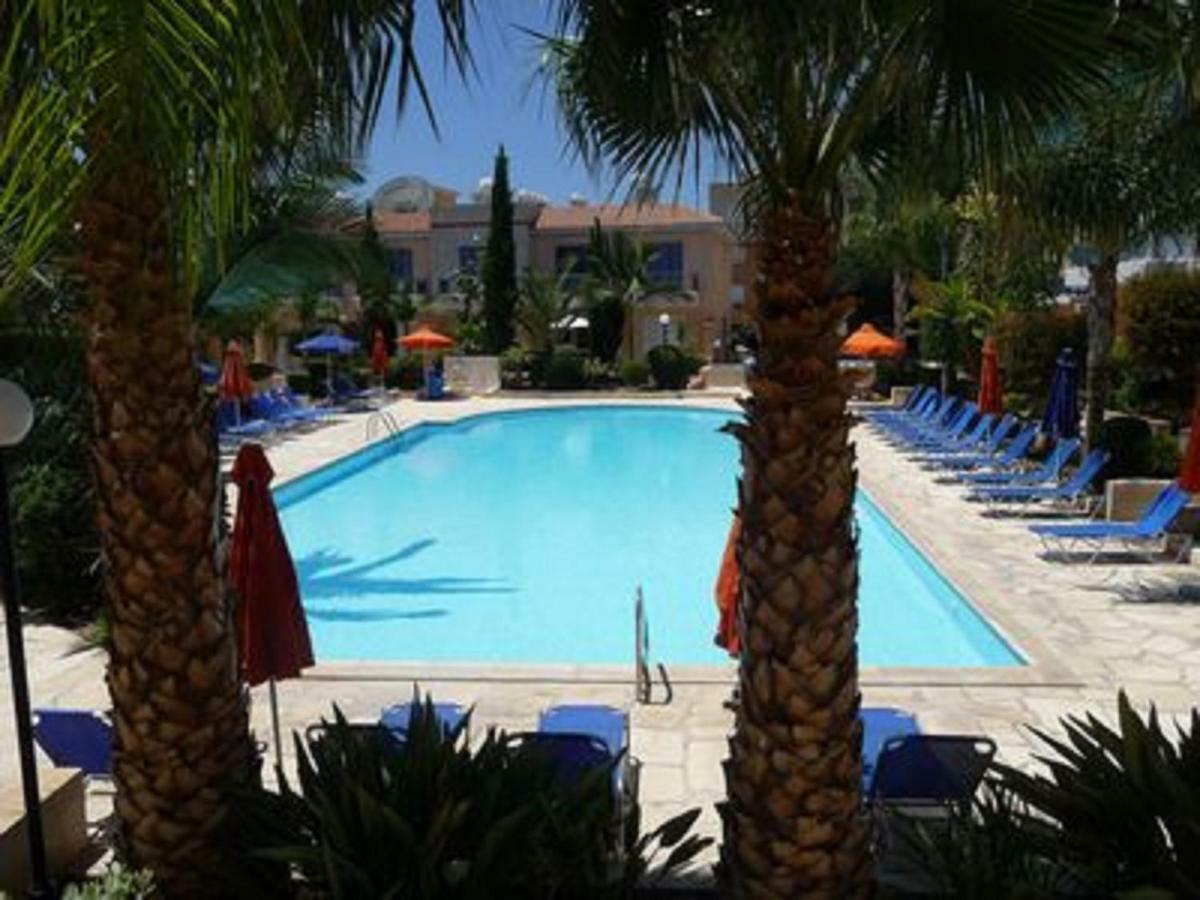 Aurora Townhouse - Complimentary Airport Transport Villa Paphos