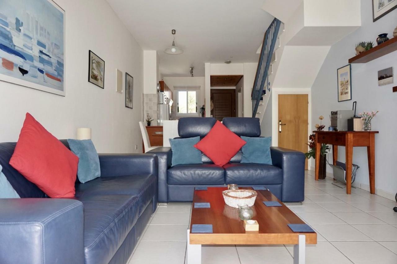 Aurora Townhouse - Complimentary Airport Transport Villa Paphos